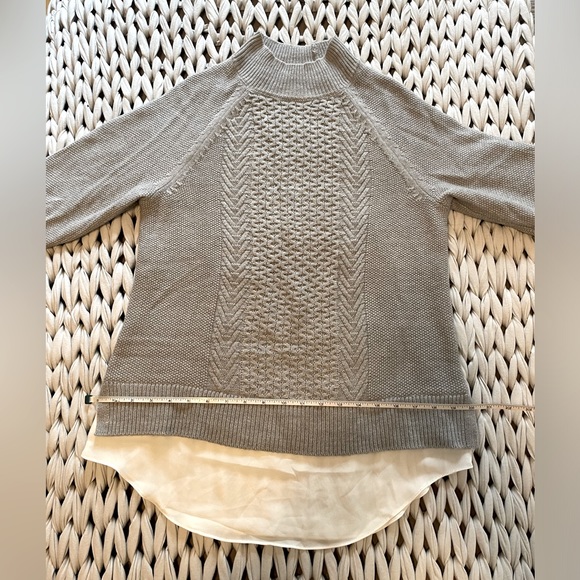 RW&CO. Sweater - Picture 8 of 10